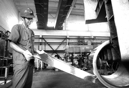 瞄准镁板带产业  洛铜集团浴火重生